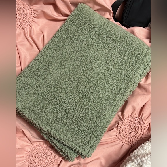 Other - Sherpa Blanket